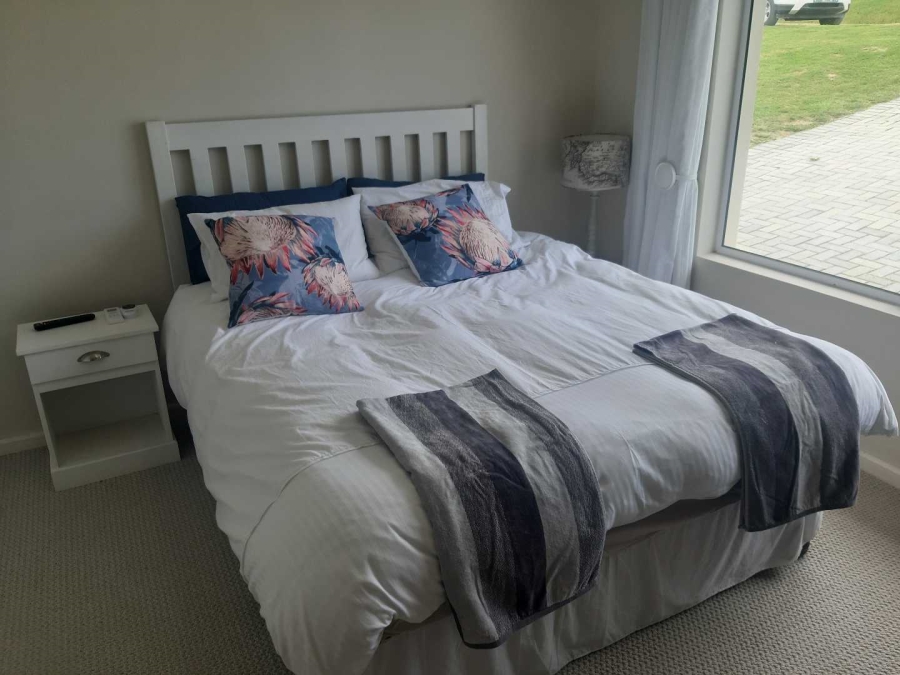 6 Bedroom Property for Sale in East Coast Resorts Eastern Cape